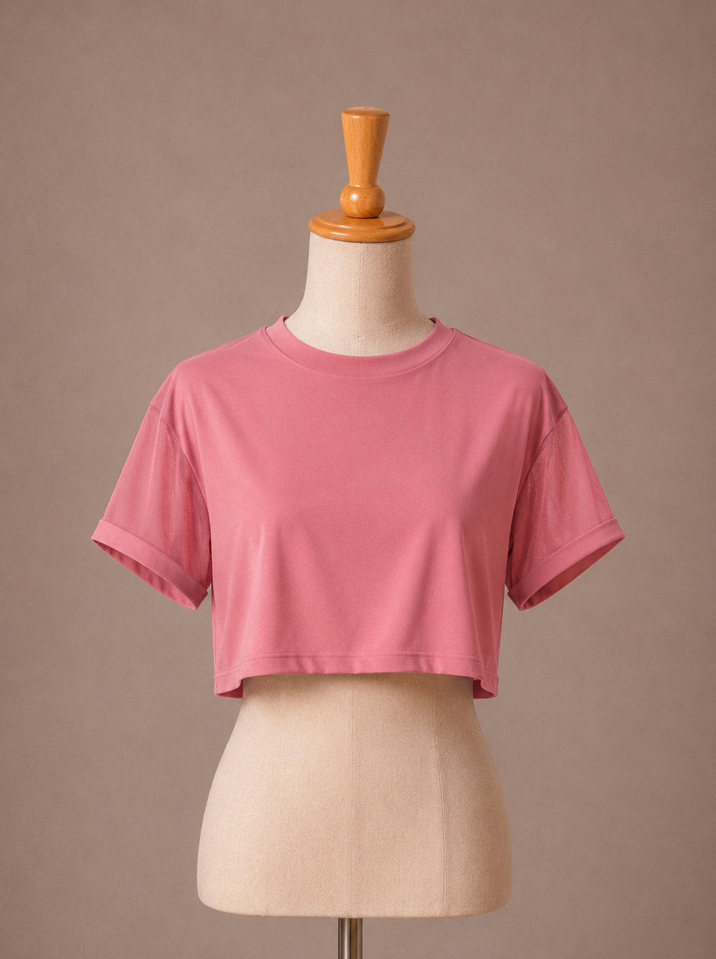 T-shirt crop top