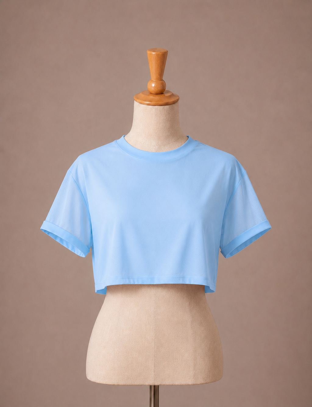 T-shirt crop top